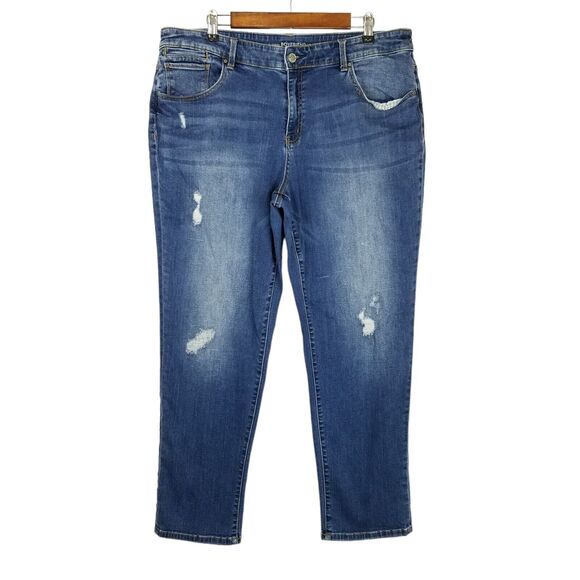 Chicos Platinum Jeans 3 Size 16 Blue Boyfriend Straight Distressed Stretch - Picture 1 of 11